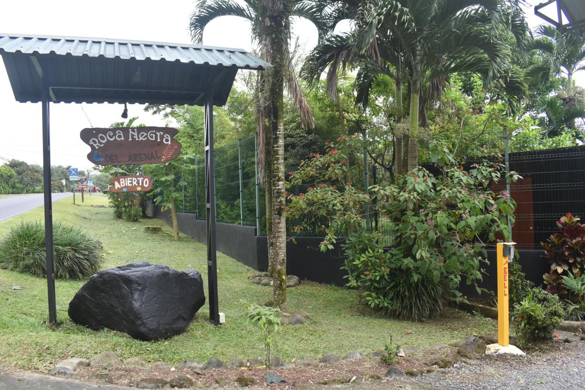 Hotel Roca Negra Del Arenal La Fortuna Eksteriør bilde