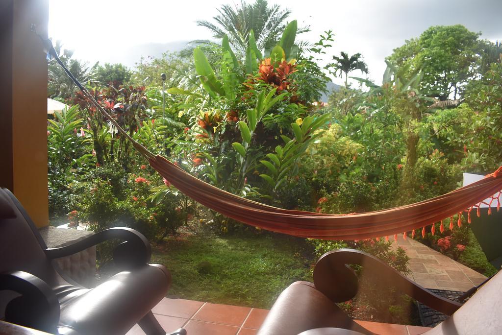 Hotel Roca Negra Del Arenal La Fortuna Eksteriør bilde